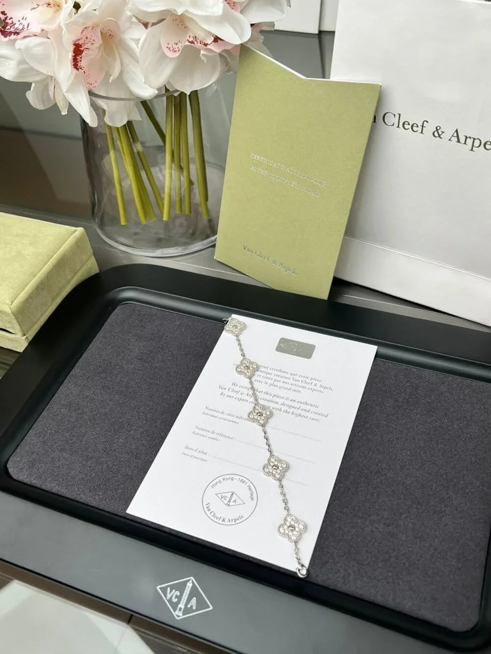 None 🖐️van cleef
